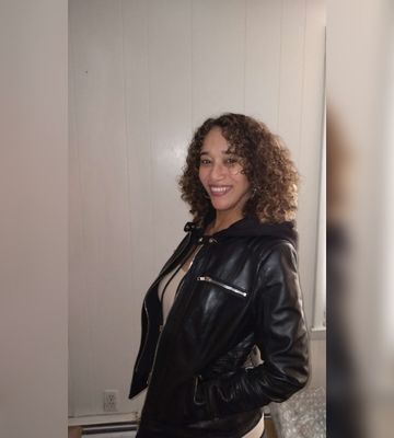 FJackets customer style — Elizabeth Rodriguez